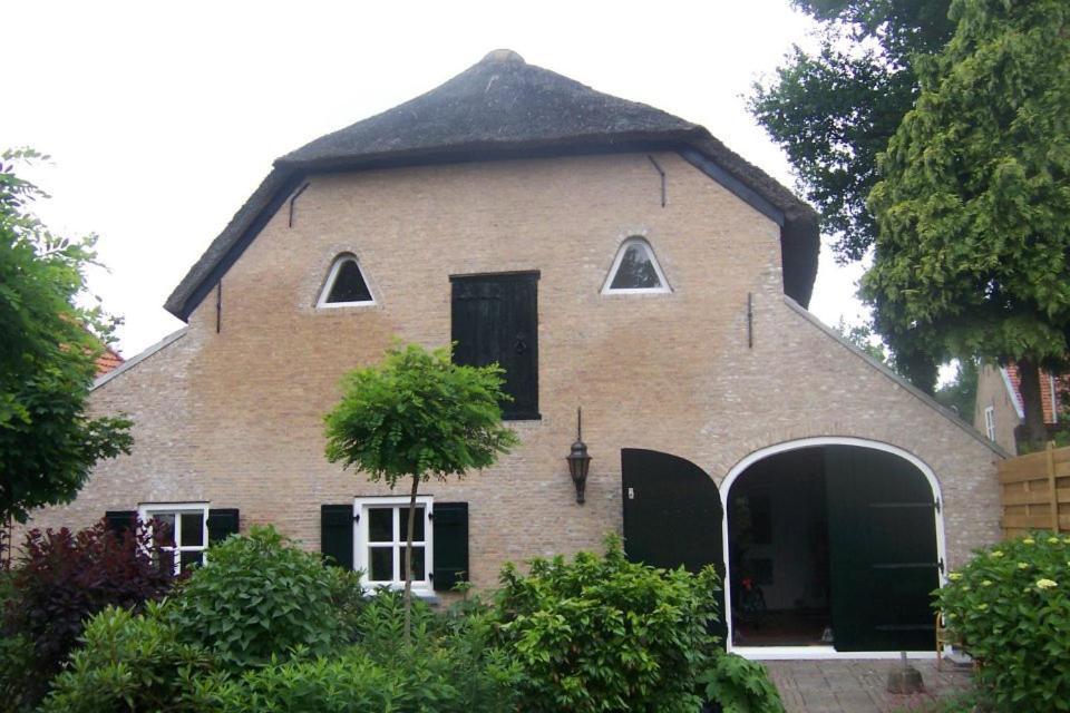 B & B De Pimpelmees 's-Gravenmoer Екстер'єр фото